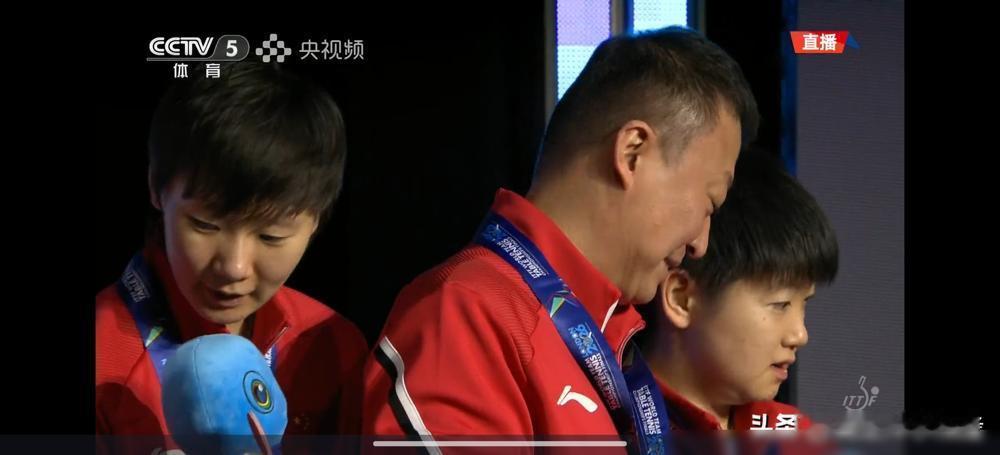 你见过真正的强者，是怎么对待输家的吗？
19连败，一人丢两分，哭了全场。早田希娜