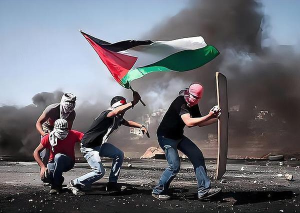 伊朗司法机构遭美以空袭，14条人命背后的战争红线

   中东局势在今天彻底引爆