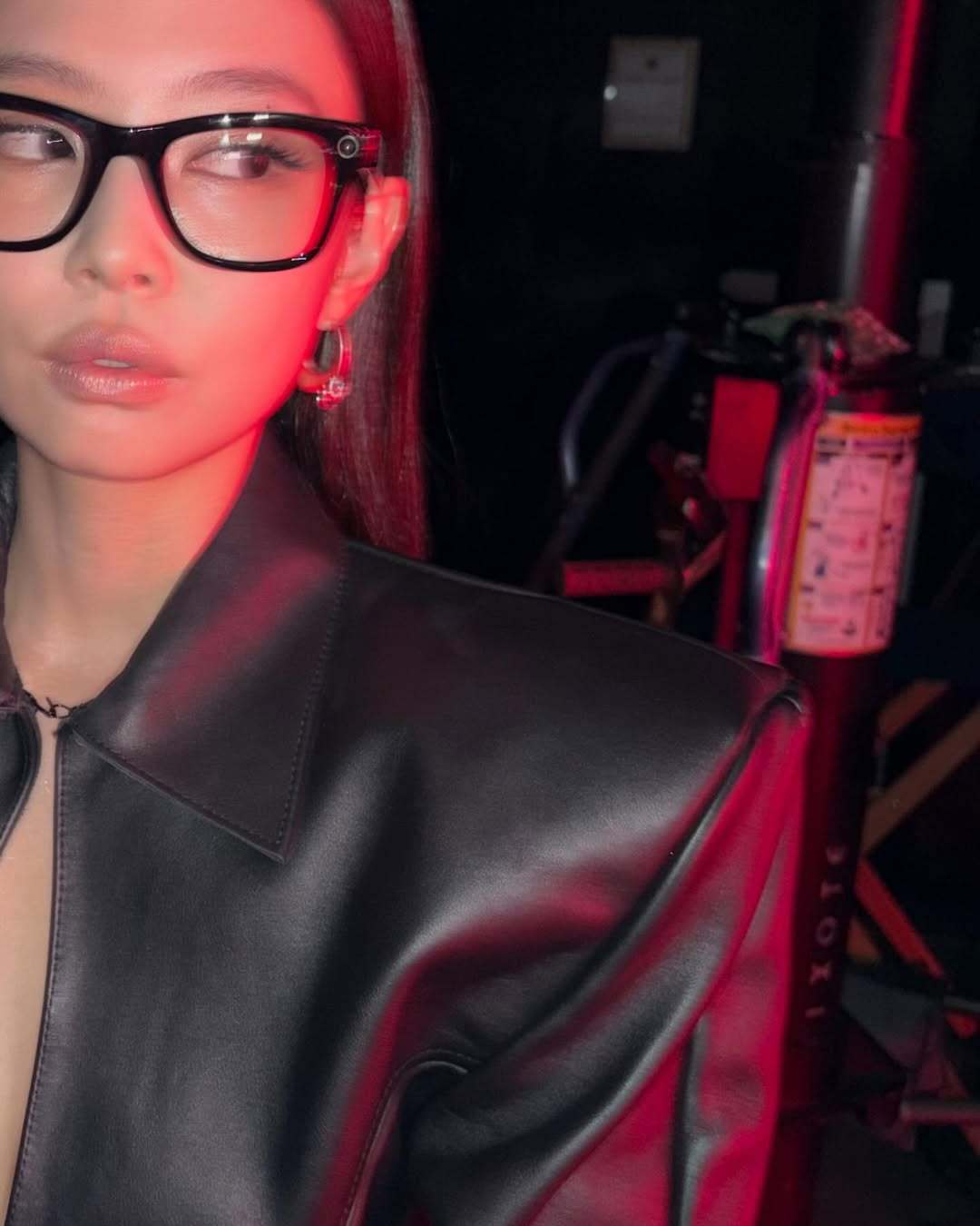 妮妮清仓式更新jennie X raybanmeta rayban第一弹： 