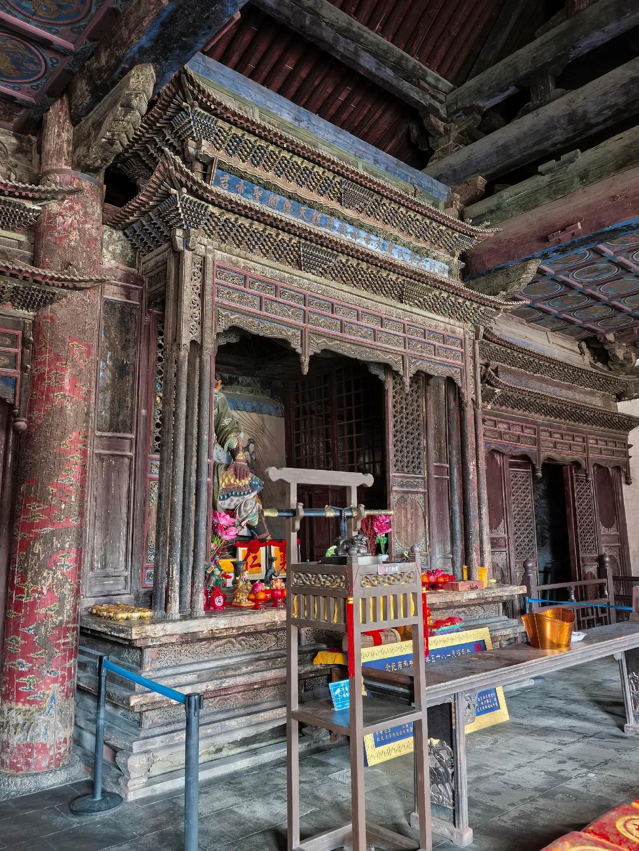 这里是大同古城关帝庙历史古迹 关公像 之美 寺庙里的武将神像 古建筑