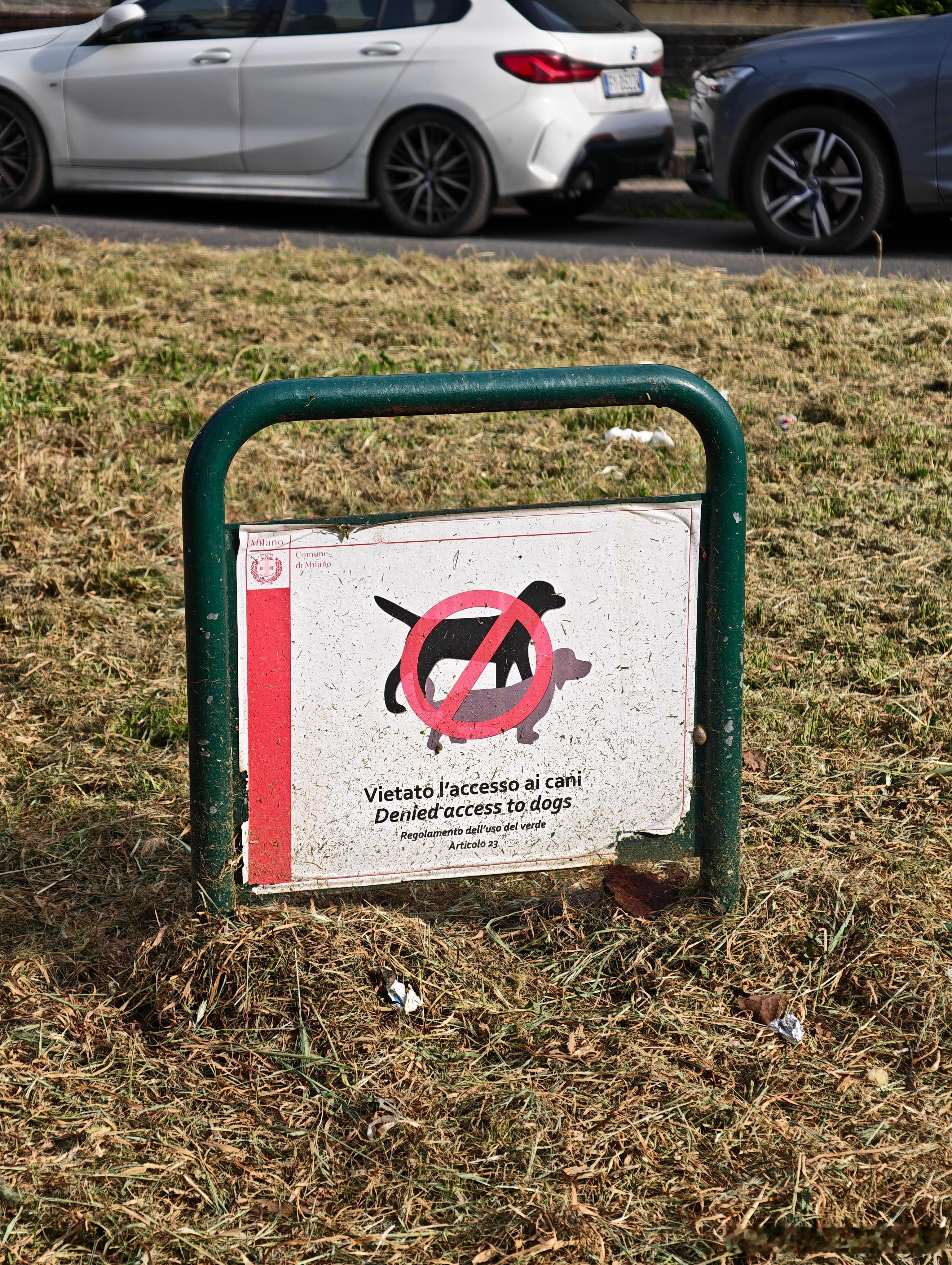 人真不少都不上班吗？ 意大利·米兰中央火车站