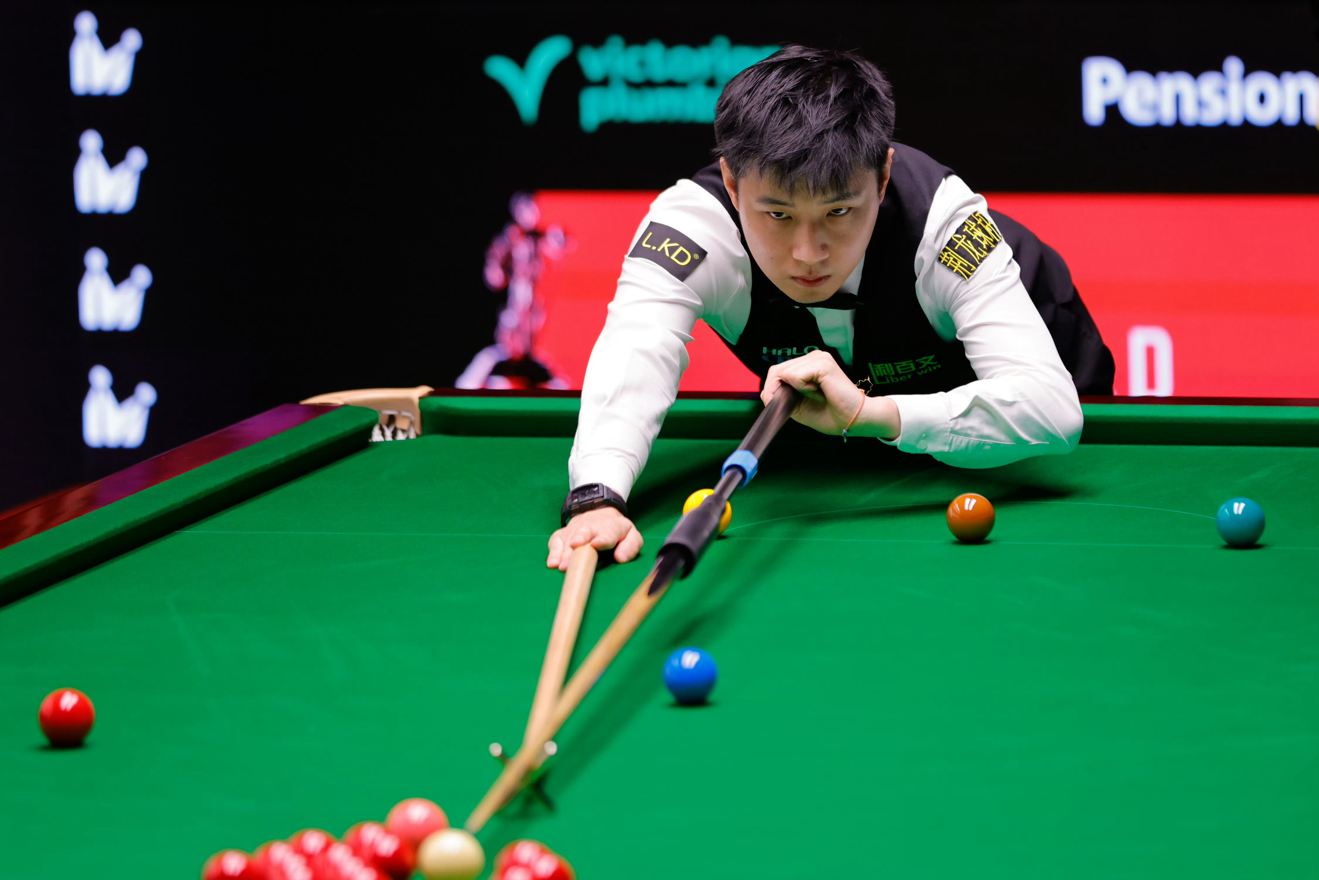 意料之中吧，虽然不希望丁俊晖出局，但是赵心童晋级才能让那些英国佬胆战心惊。都加油