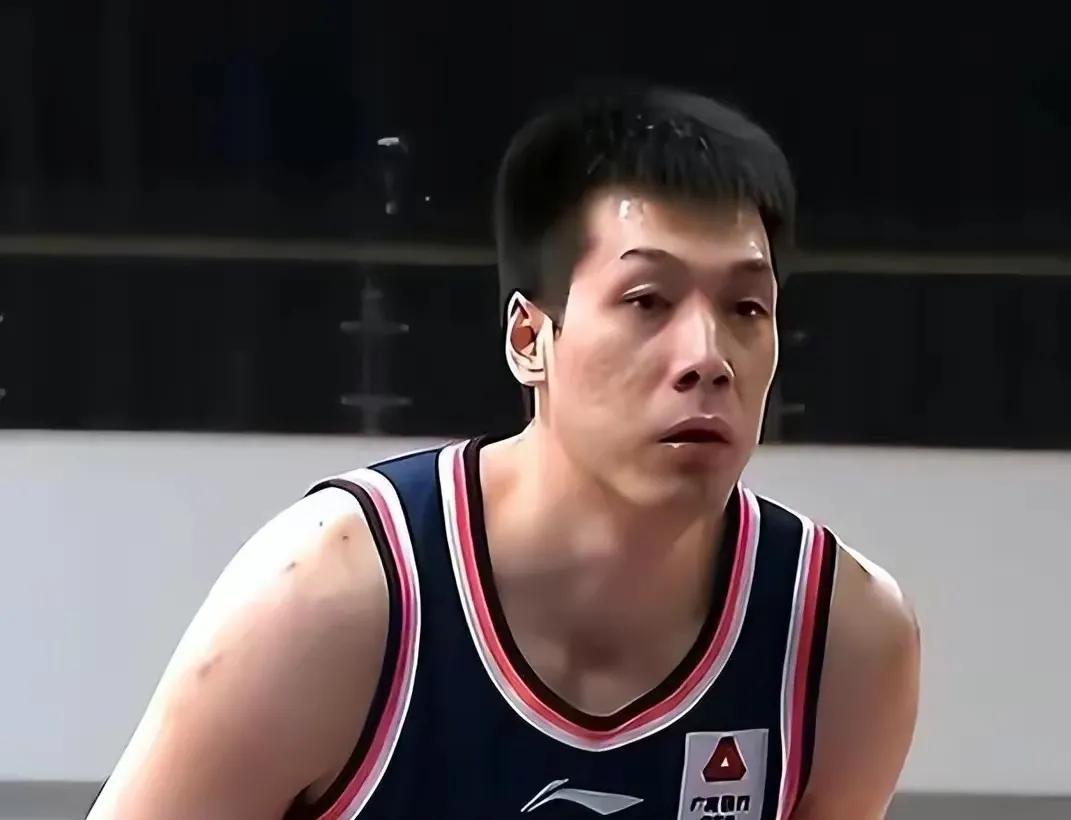 下赛季将会更换球队的3位球员！广东裁掉周琦，郭昊文重回宁波！广东队利用改革开放先