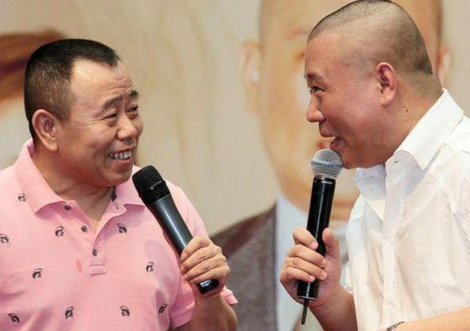 2016年，郭德纲拍戏请潘长江客串，3天后拍完，郭德纲给了潘长江60万，不料潘长