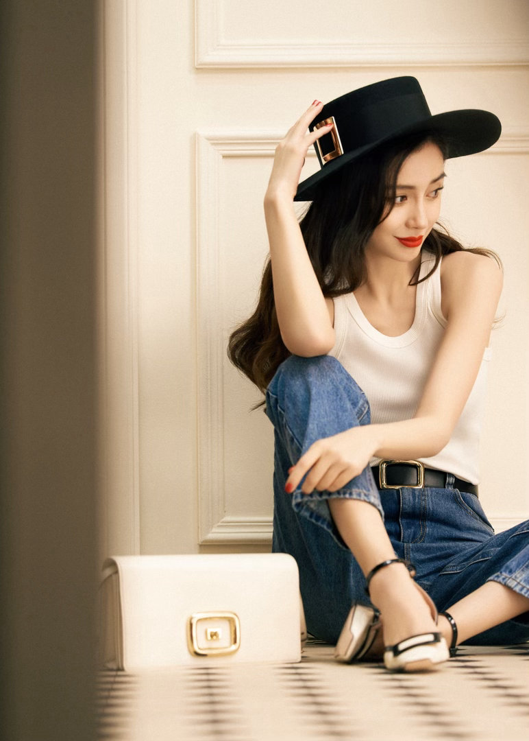 angelababy 杨颖 今天做都市摩登女孩