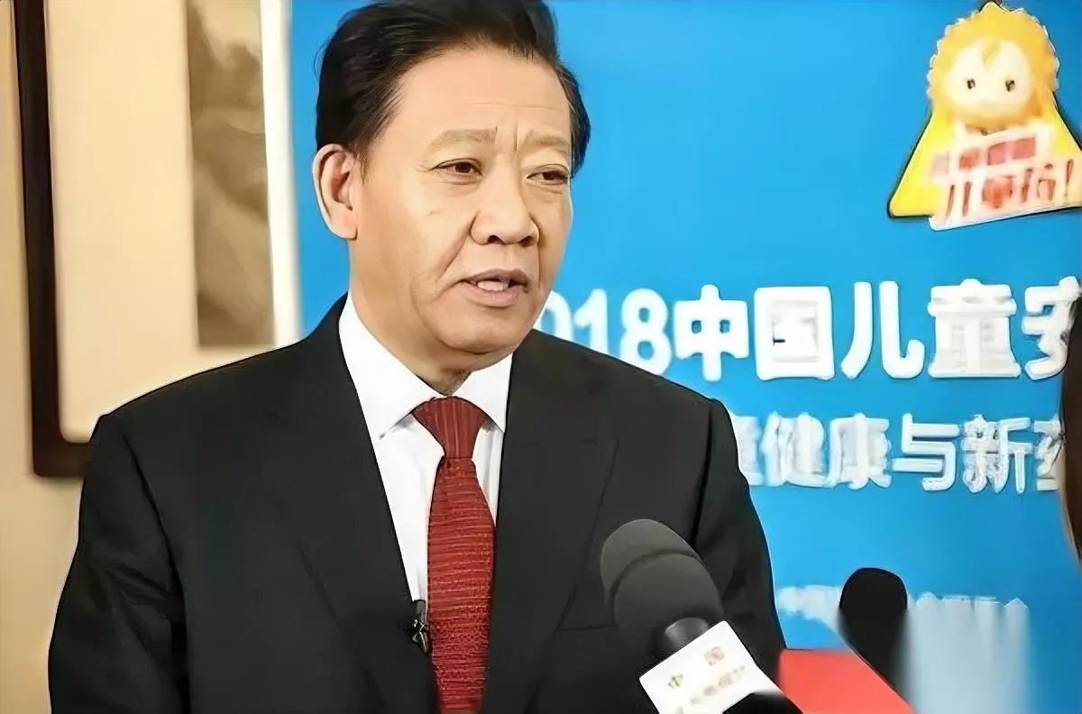 退一步

真的海阔天空？

这件事看完我直冒冷汗。

葵花药业的关彦斌，当年欠了