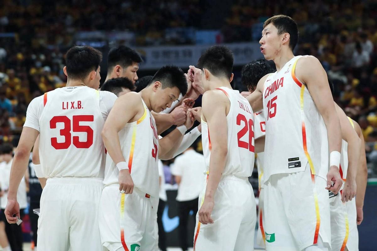 上海明日之星篮球争冠赛中国U18男篮65：82不敌西班牙U18精英队！
终场哨响
