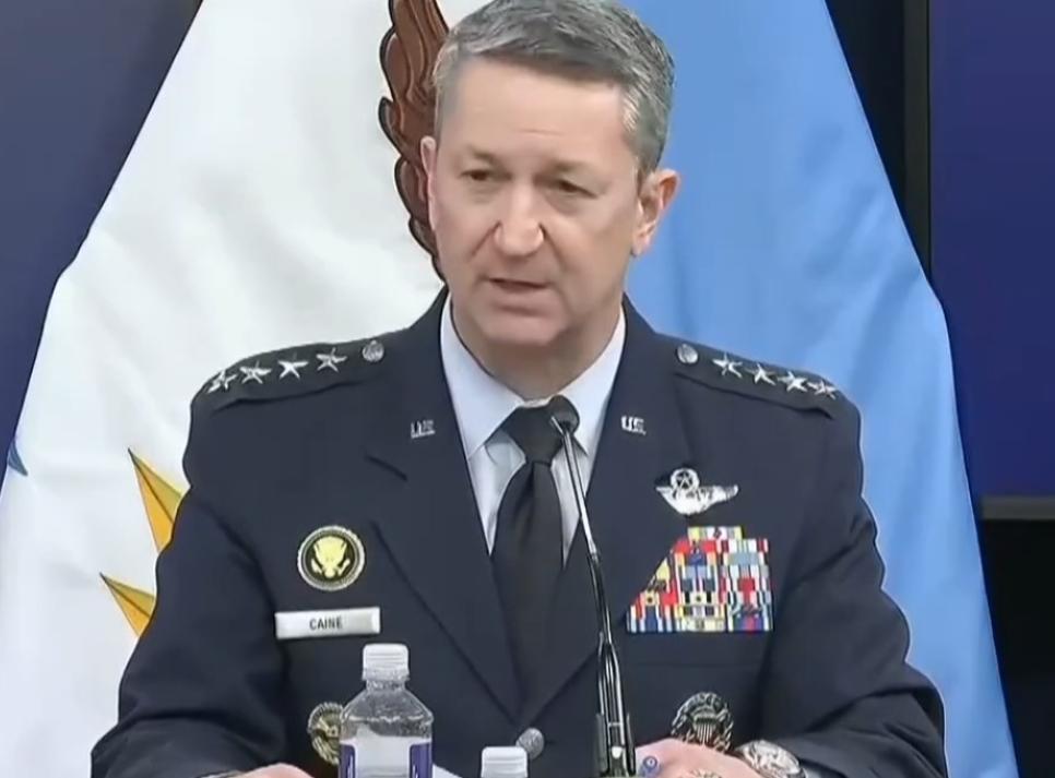 美国参谋长联席会议主席、将军丹·凯恩表示，“与冲突爆发首日相比，伊朗弹道导弹发射