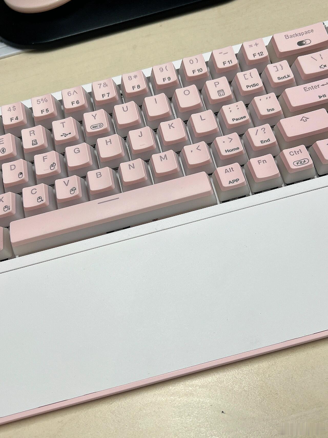 黑峡谷 X5 Pro⌨️⚙️三模连接的 “性价比之选”，支持蓝牙、2.4G 无线