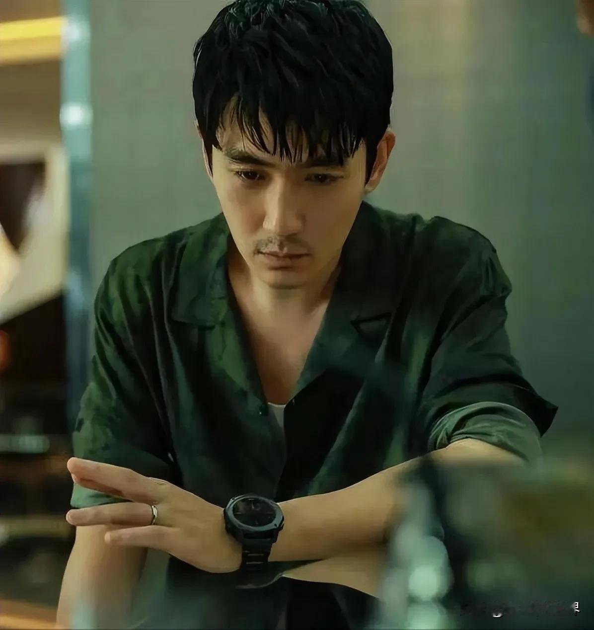 不知道有没有人和我一样，看了《消失的她》就绝对不会再看第二次了。最主要就是因为演