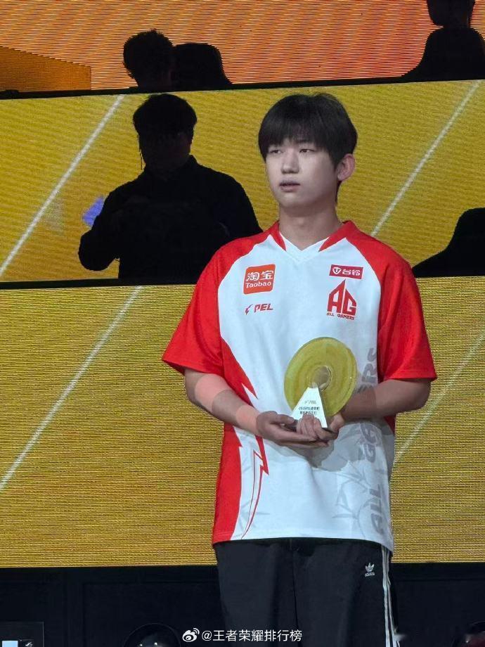 2026PEL春季赛季后赛季后赛开打氛围感直接拉满，看着战队们拼尽全力，真的狠狠