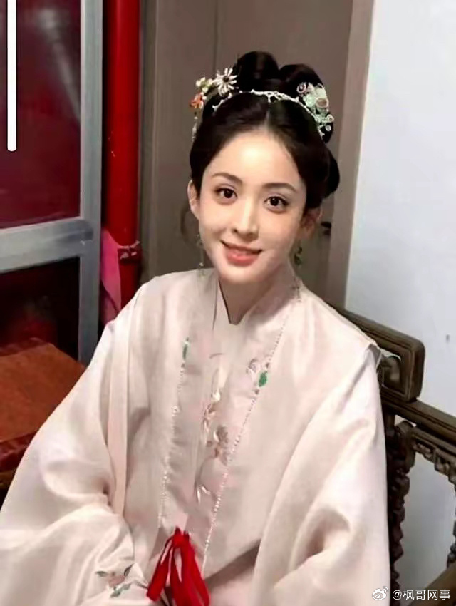 古力娜扎参演于正新剧《玉茗茶骨》 定妆造型释出 美得让人移不开眼！ ​​​