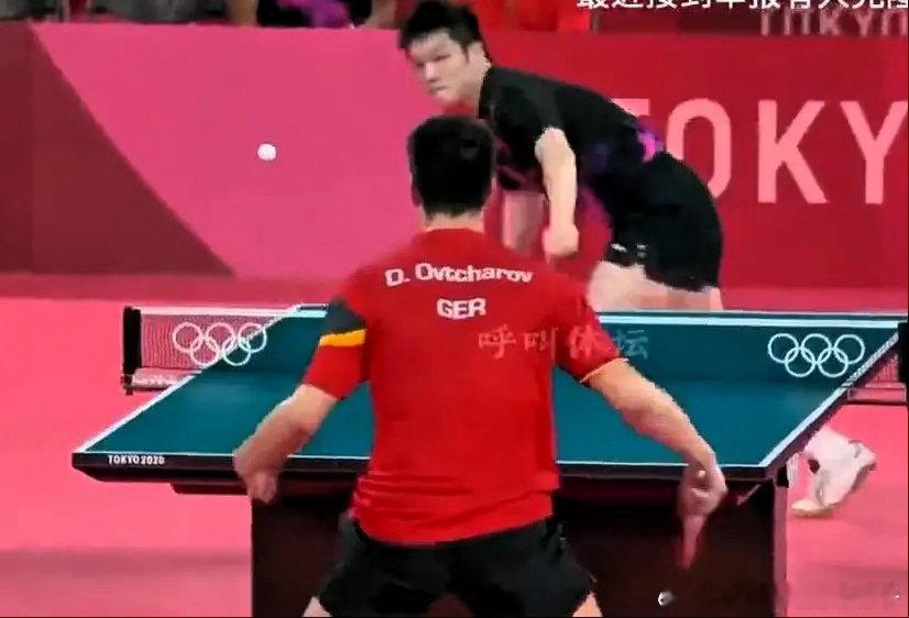 你觉得樊振东打球那一球最惊艳？要我说樊振东最惊艳的一球，公认是 2021东京奥运