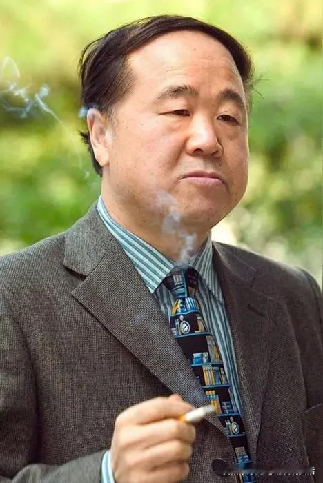 莫言最大的贡献是实事求是的还原了历史，反映了当时的社会现实
 
莫言最珍贵的价值