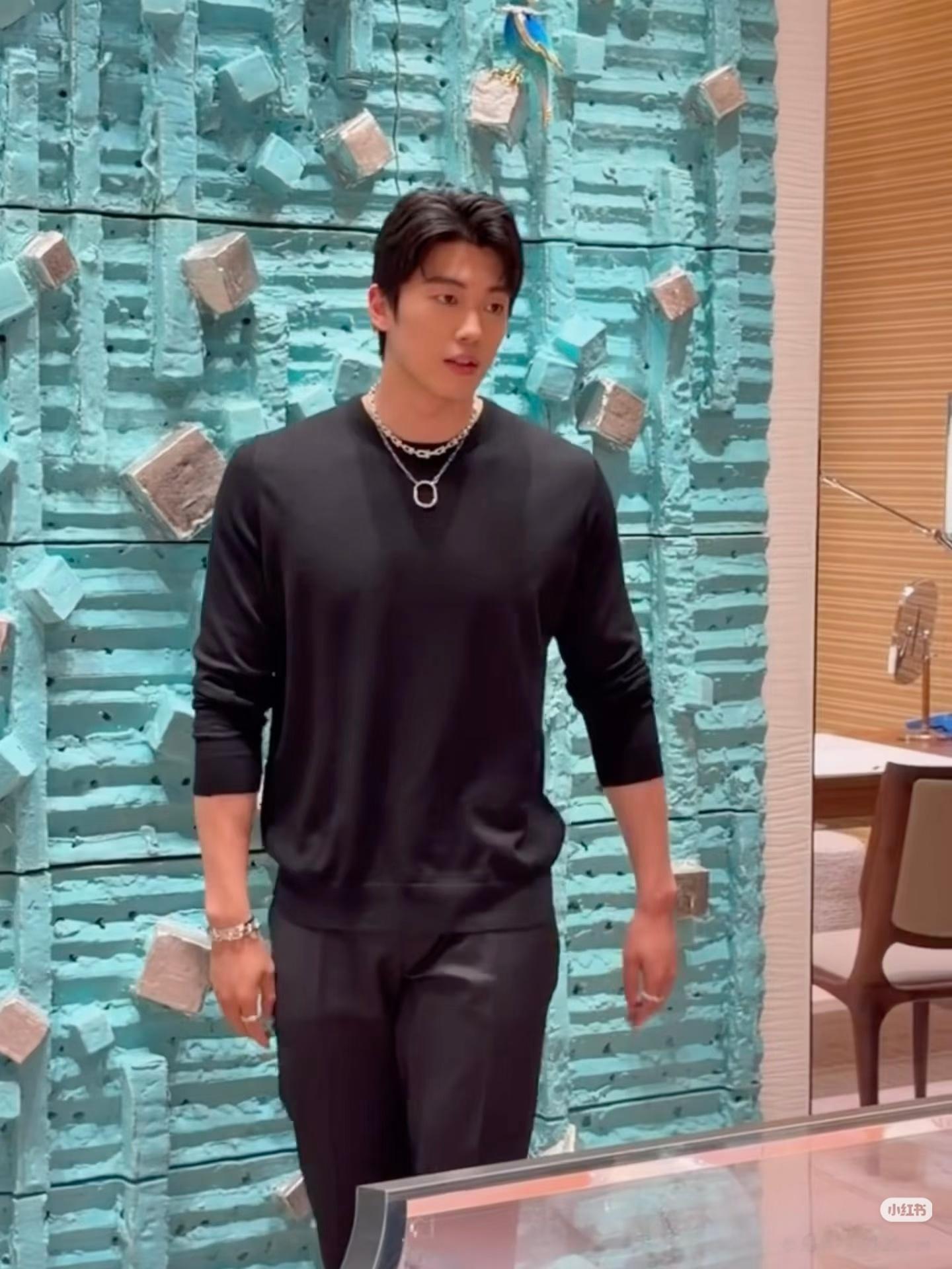 SWim进行时     『9615』20260201 Tiffany上海国金开业