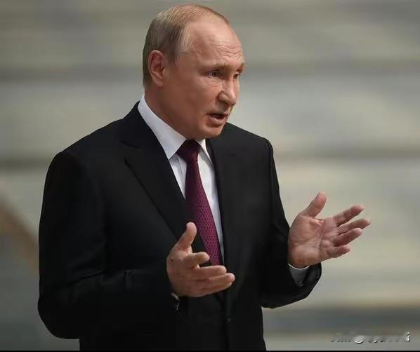 2. 俄大使：俄乌冲突使几十个欧洲国家站在俄对立面：俄罗斯驻英大使克林称，俄乌冲