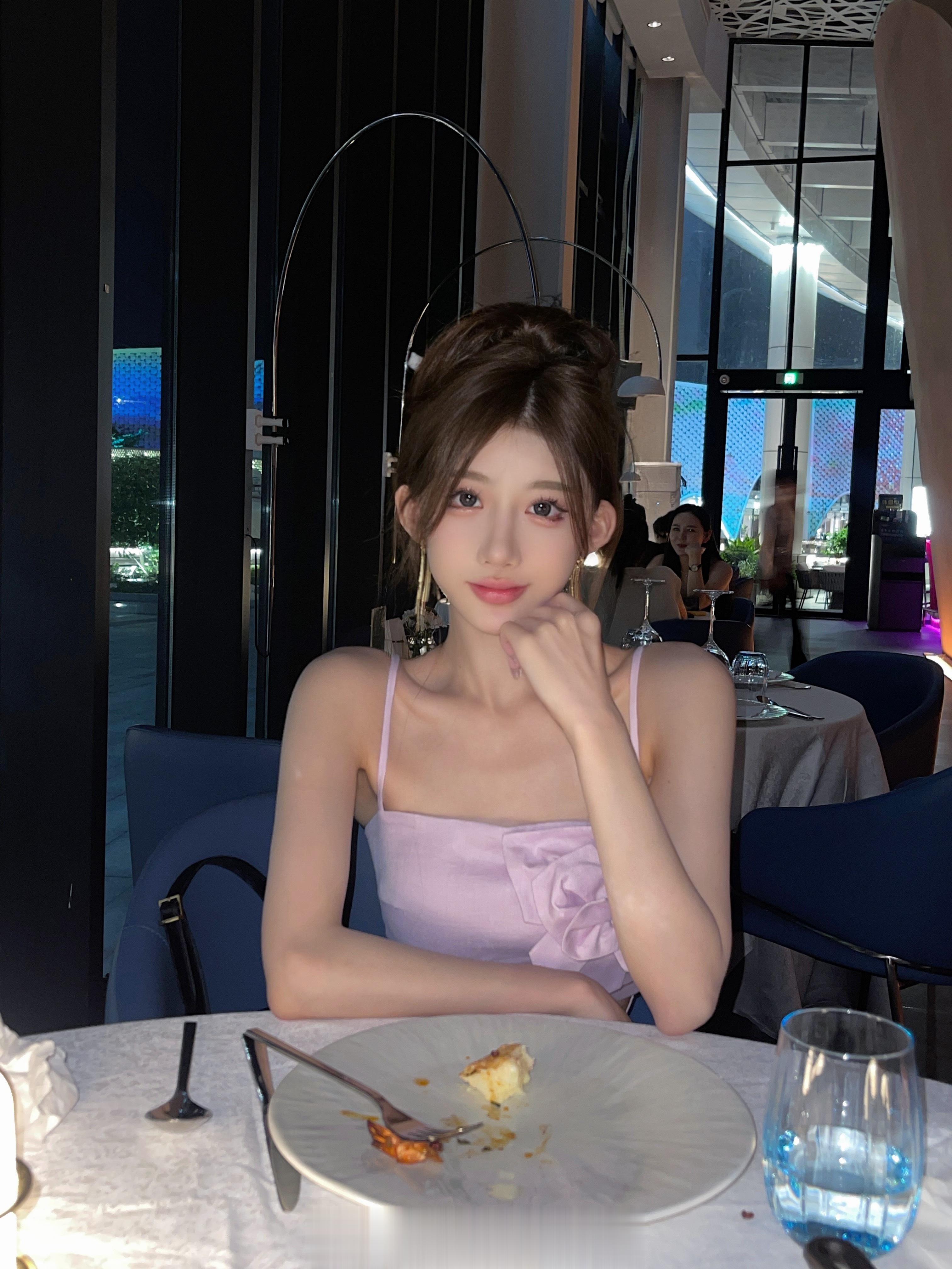 饭后散散步本人只玩🎵 🍠 微博三个软件 其他平台看到的都不是我 还有很多冒充