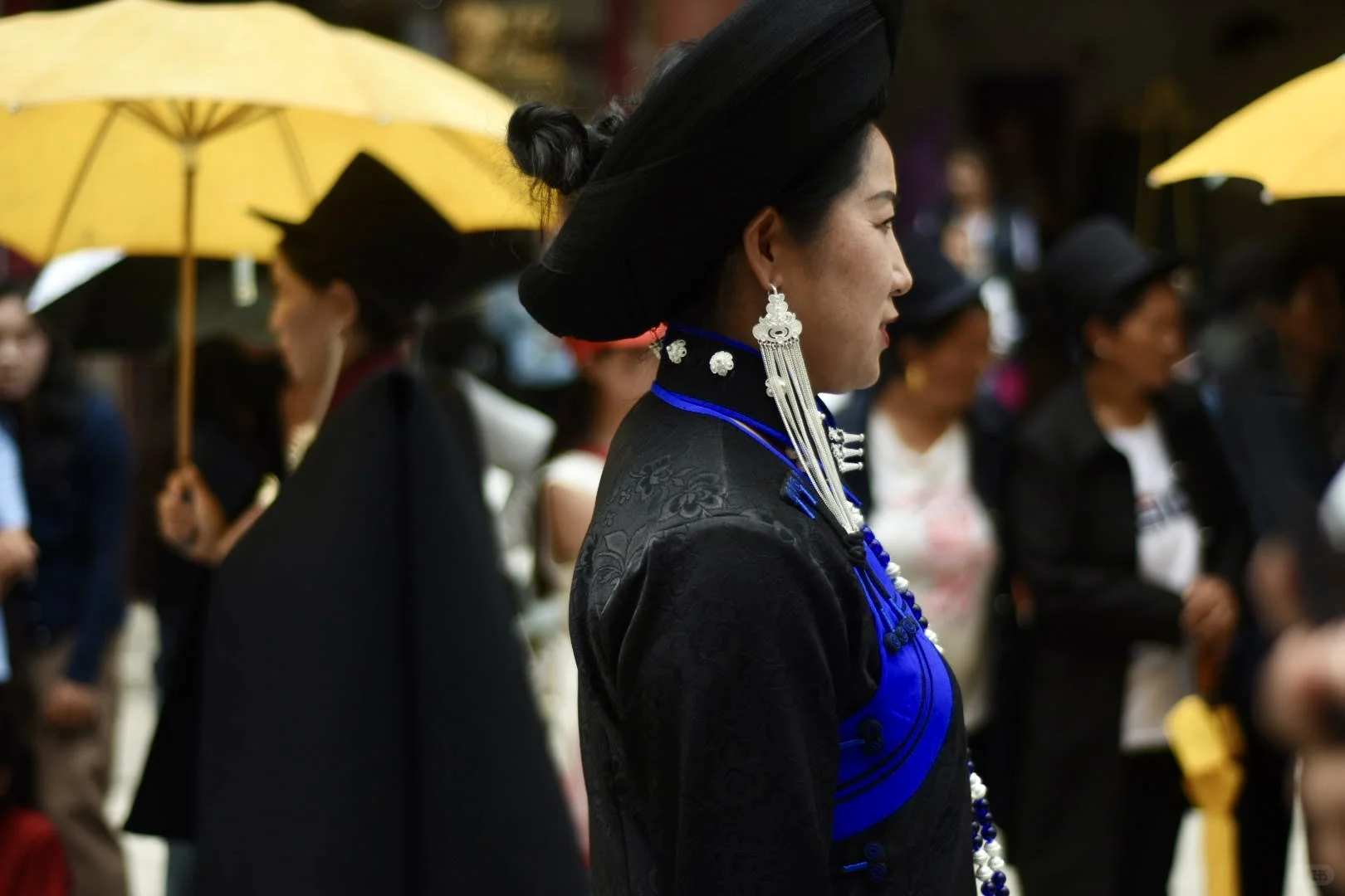 彝族服装周｜这个大山小城 今天人人都是超模