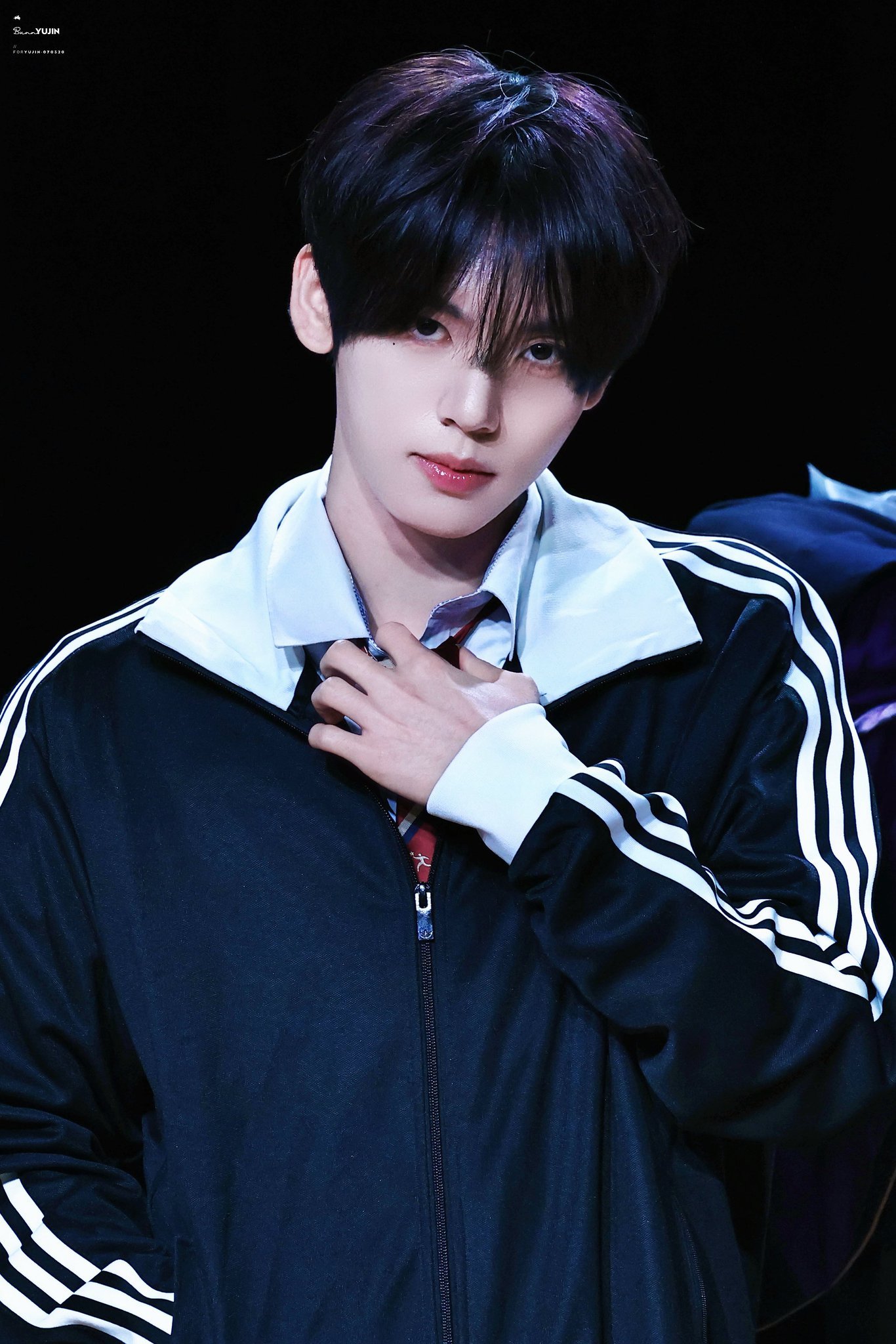 扯领带😶🌫️/bunnyujin_320 韩维辰