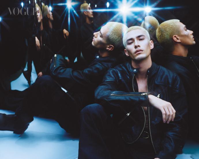 米卡VOGUE首封上线米卡解锁VOGUE新加坡封面米卡VOGUE首封太有表现力了