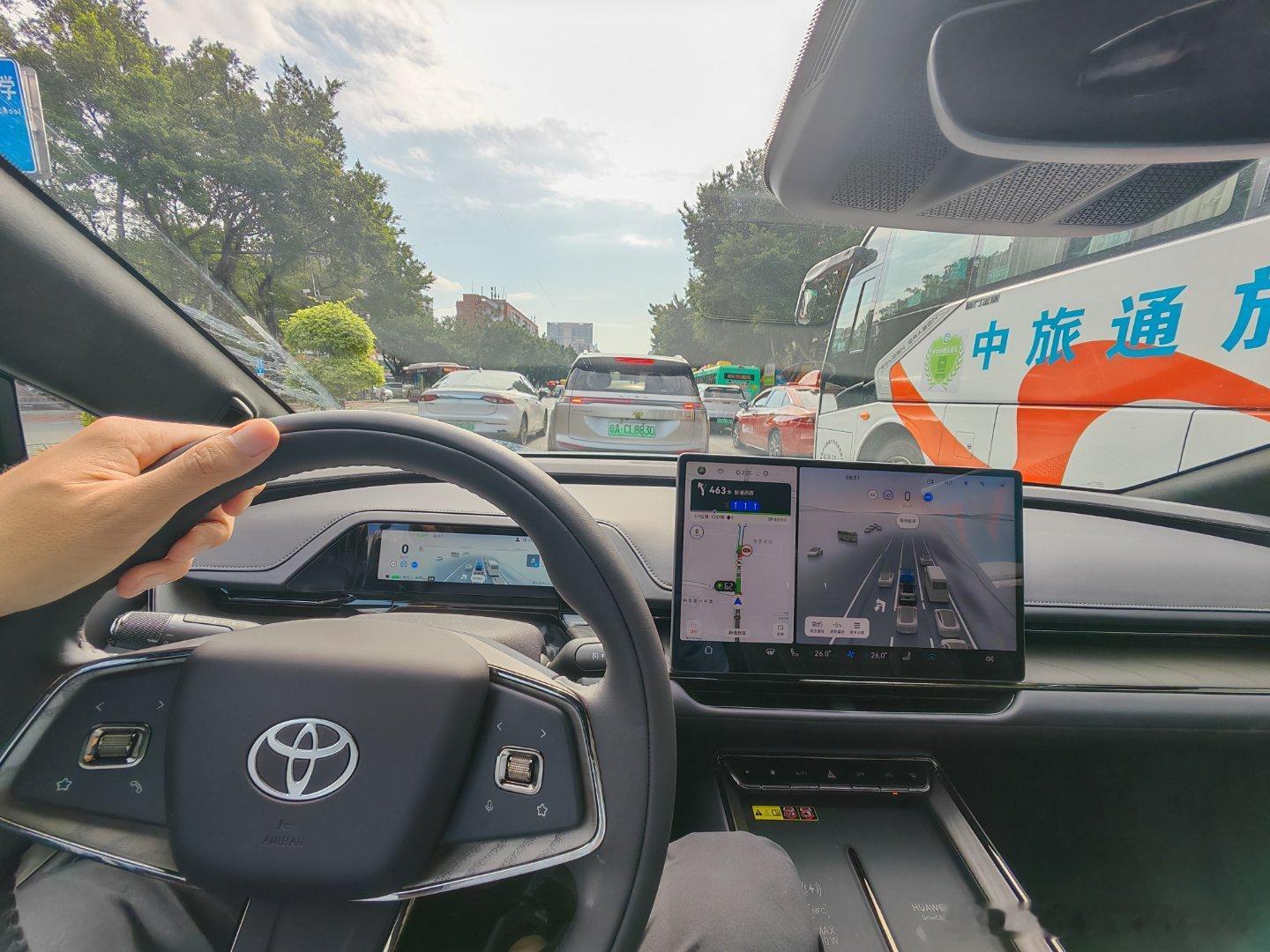 假日的市区路况太适合智驾了智驾仙人的日常大家车的铂智7