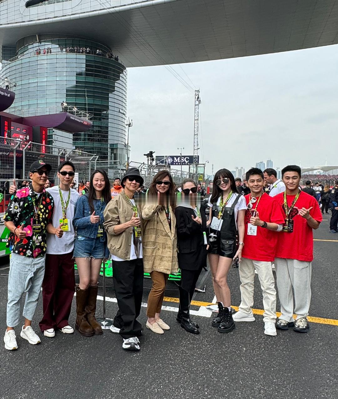 #林志颖林俊杰吴彦祖昆凌齐聚上海F1#港普和台普混在一起，我已经想象到现场有多搞