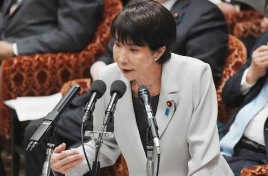 日经新闻日前曝出一组让美国尴尬的数据：2026年上半年，中国造船业新接订单量暴涨