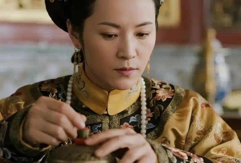 “成也女人，败也女人”，清朝近300年的江山，成败就在此二人

清朝从建立到灭亡