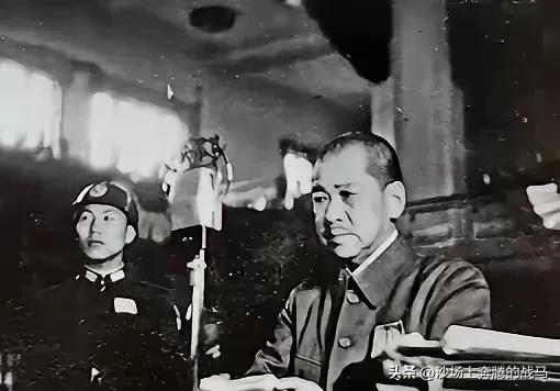 1939年长沙战场上，当薛岳得知对面是南京屠城的第六师团，中国士兵烧完纸钱后说的