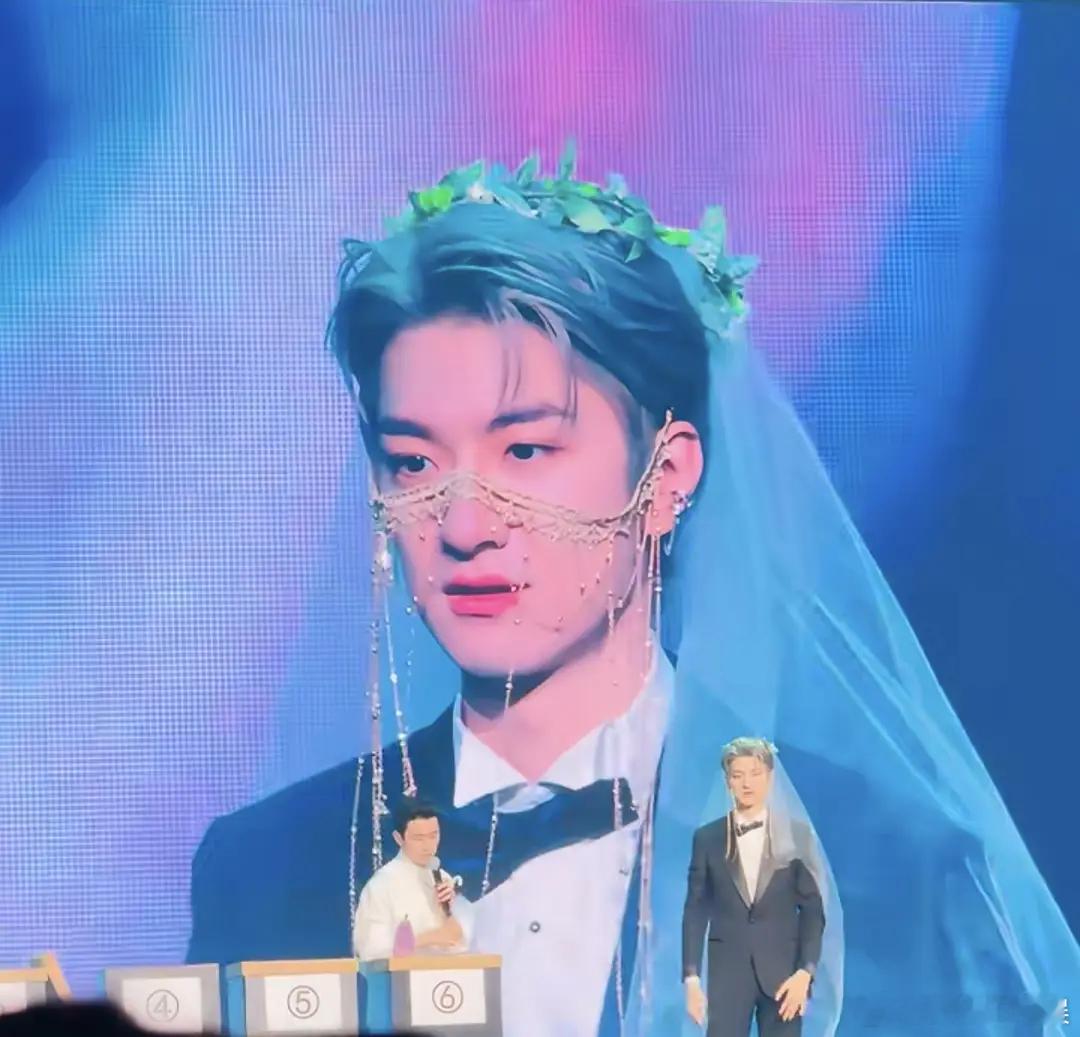 林一怎么成这样了？见面会状态这样可以退钱了 