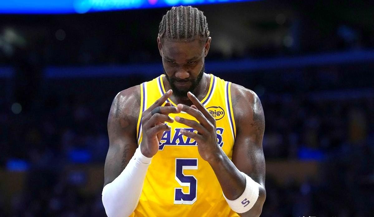 艾顿：树挪死，我人挪到哪里都能活！

上赛季在开拓者，他场均30分钟拿14.4分