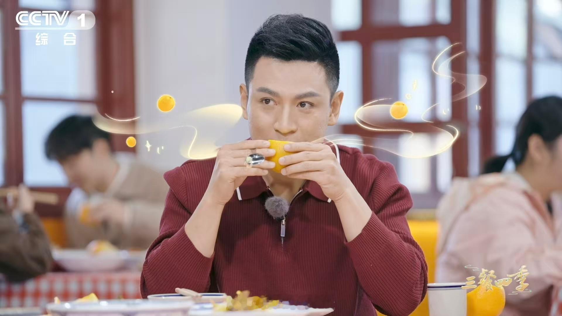 在赣州橙皮还能用来做碗 赣南的橙子，果肉榨汁解渴，果皮蒸蛋解馋。一颗橙子两种吃法