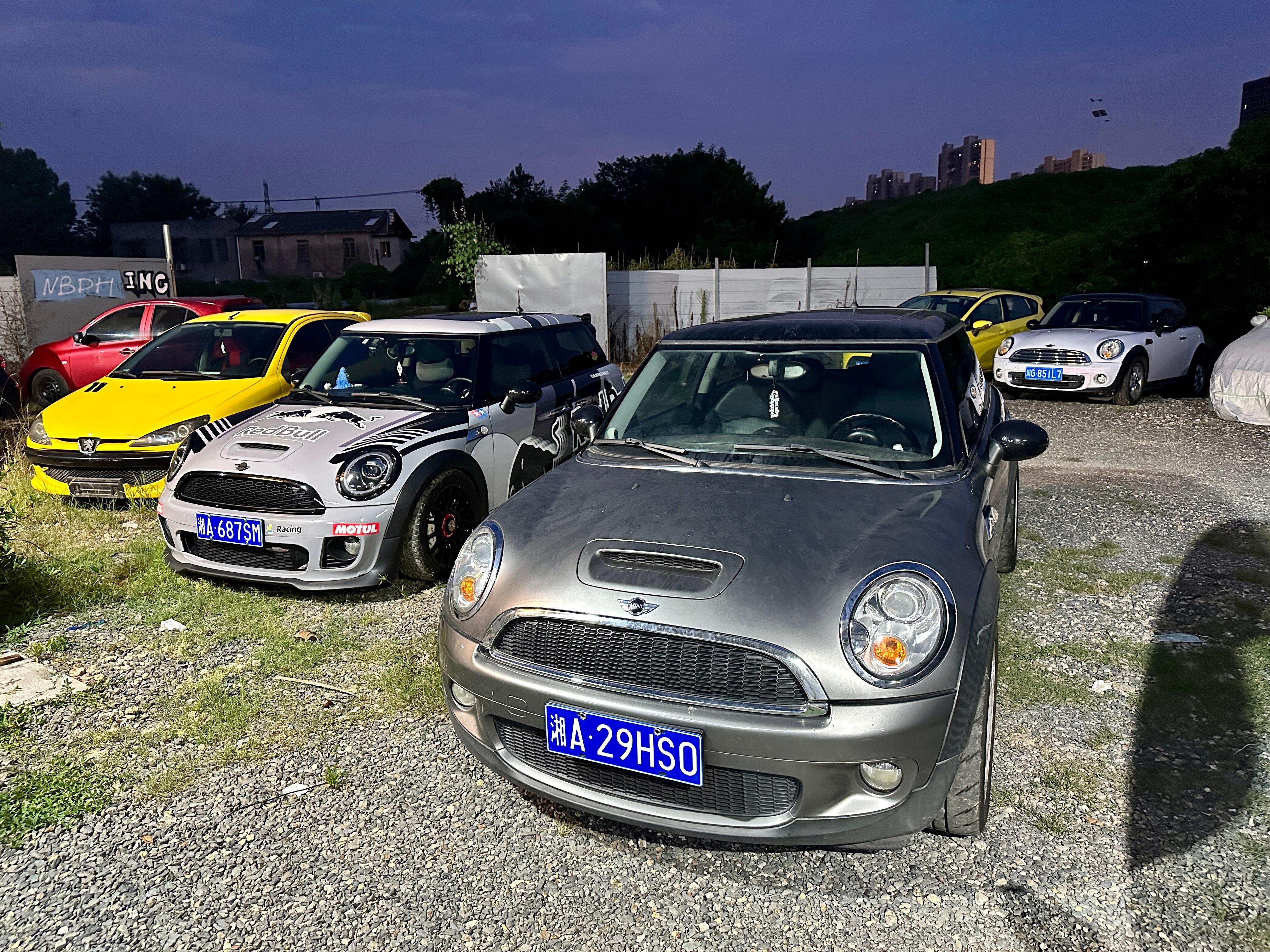 灰色R56S 迎来第6次出院。油泵第一次，正时第二次，发电机第三次，涡轮增压调节