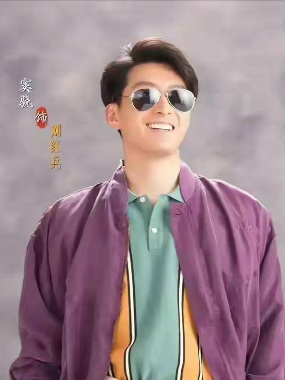 没看《主角》之前，一直觉得窦骁这个演员很傻，他是“自毁前程”的典范。

据《主角