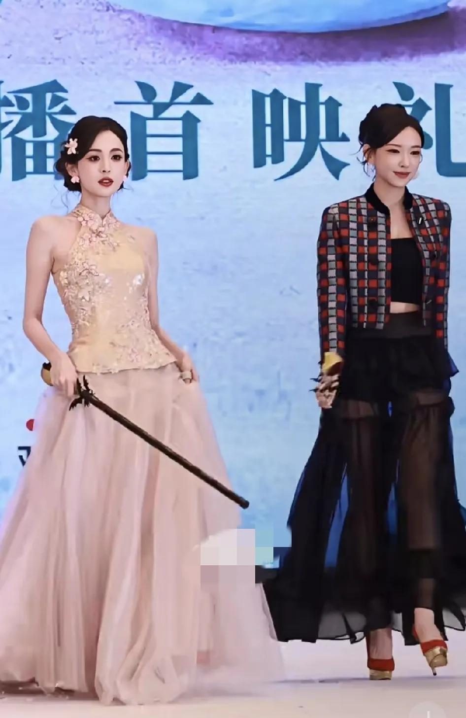 玉茗茶骨里所有女演员，程潇和古力娜扎气场有得一拼。
在玉茗茶骨里女主古力娜扎是大