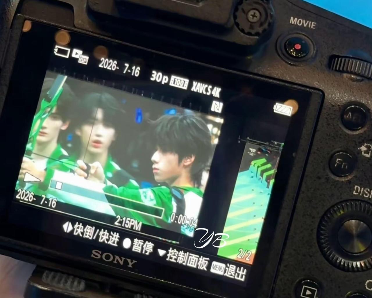 王橹杰你做什么都是对的 橹橹不怕 我们lumos永远在你身后 我们已经很棒了 加