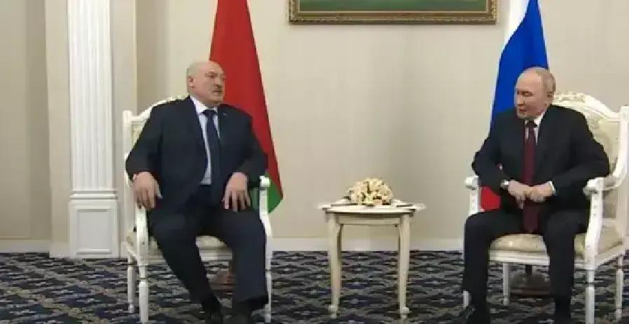 俄罗斯总统普京的表态很有道理。
俄新社称，普京26日在访问吉尔吉斯斯坦期间与白俄