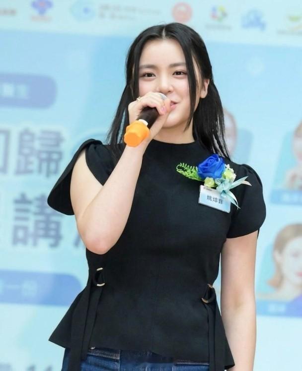 【On.cc】姚焯菲Yumi詹天文終於合體　中山搞巡唱「聲夢小花」姚焯菲（Cha