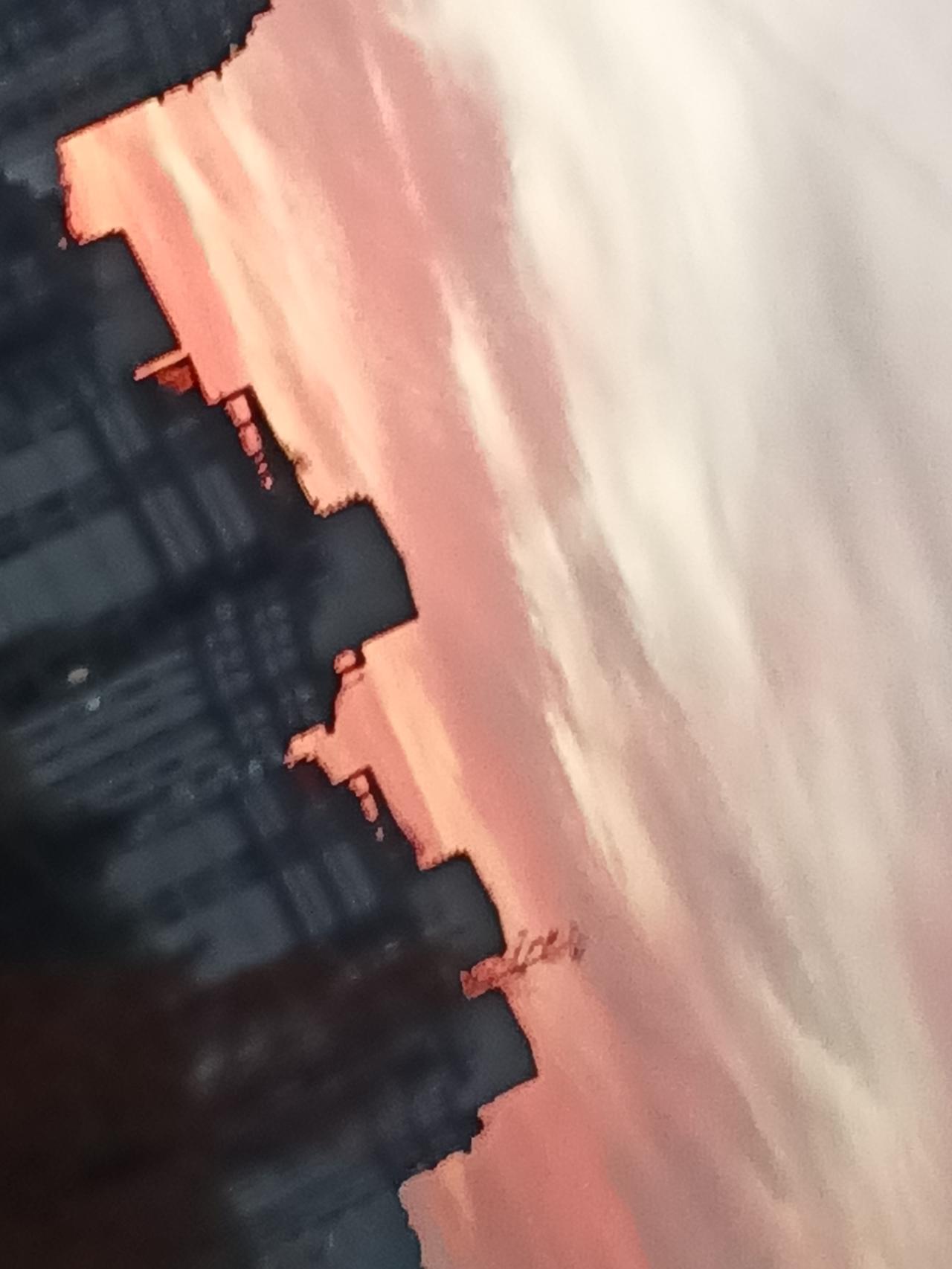 分享一张相册里随手拍的天空