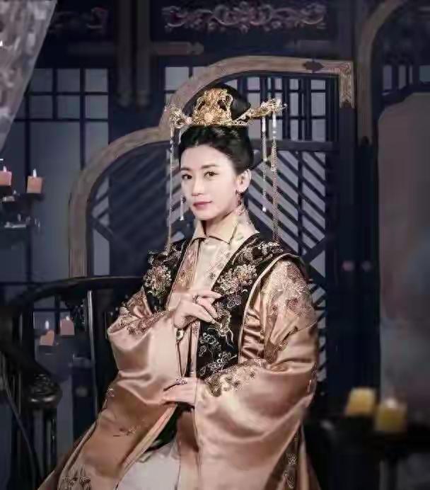 世人皆知万贵妃盛宠冠绝成化后宫，低调的王继后，才是整场博弈最后的赢家
 

 