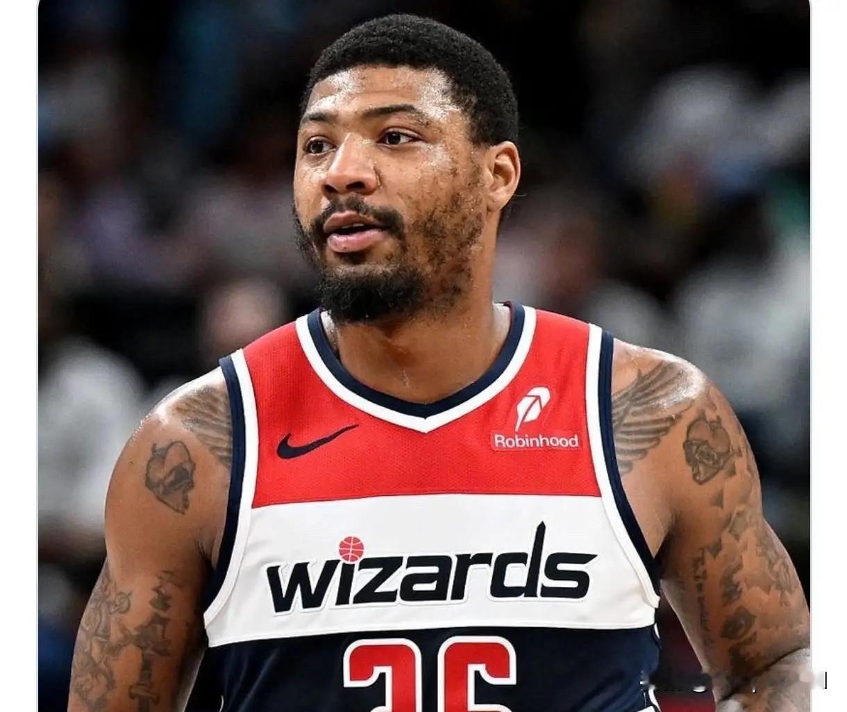 美媒NBA Central更新动态，据记者Jake Fischer报道，迈阿密热