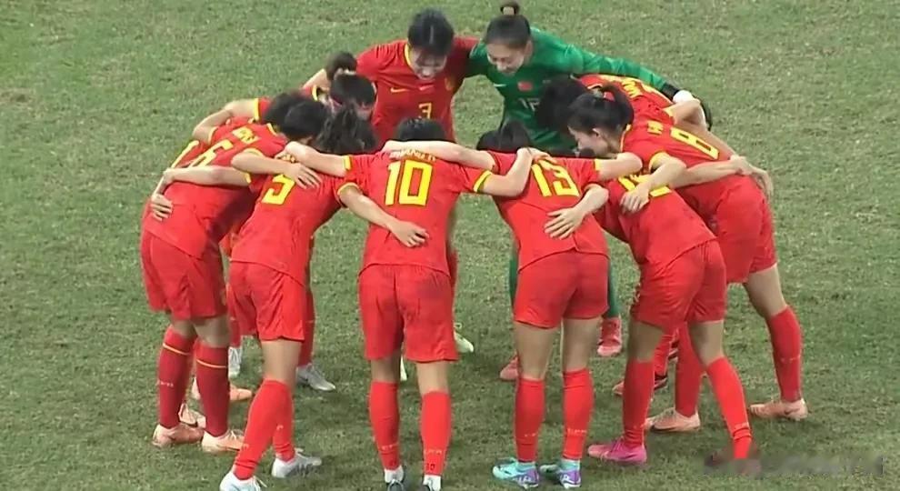 中国女足无缘巴黎奥运会，女足未来两年将不会有大赛，下面5人将告别国家队、3人留队
