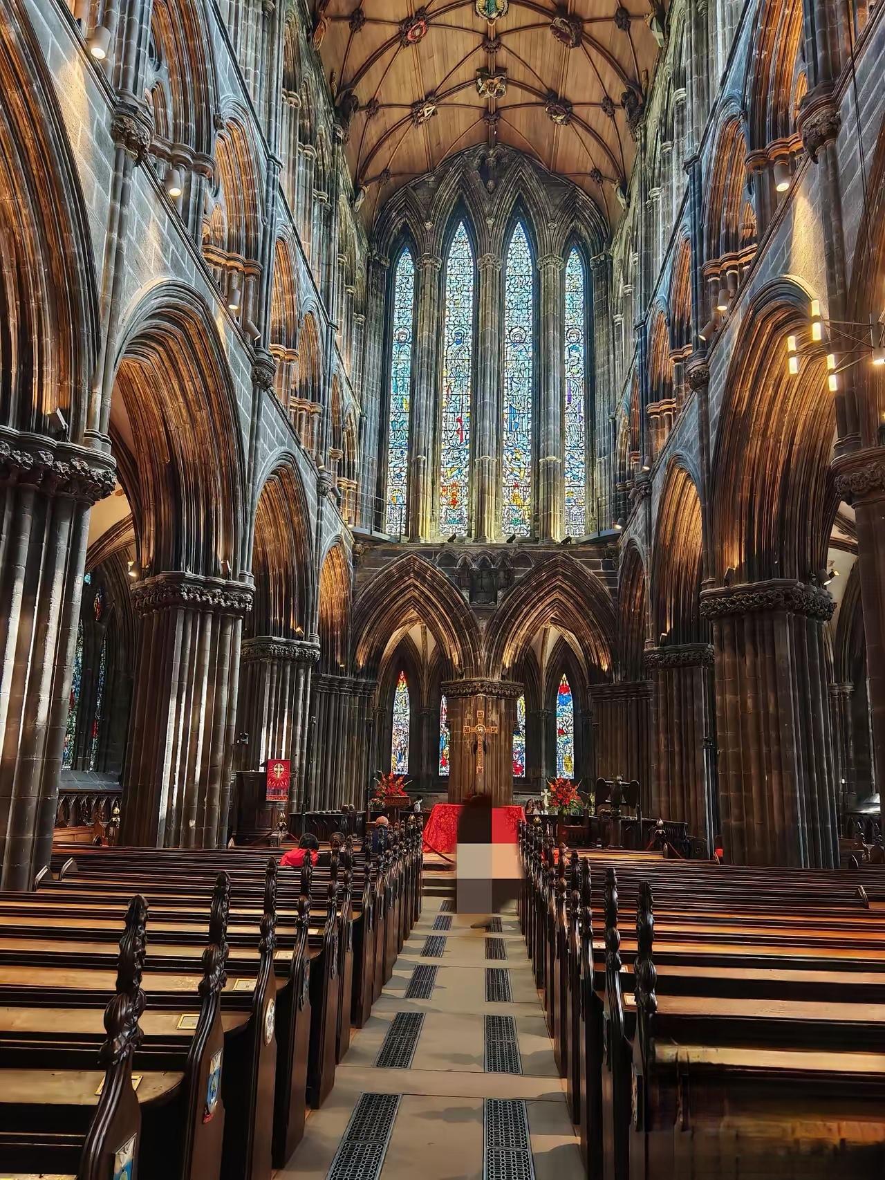 英国·格拉斯哥大教堂Glasgow Cathedral

格拉斯哥大教堂也称圣芒
