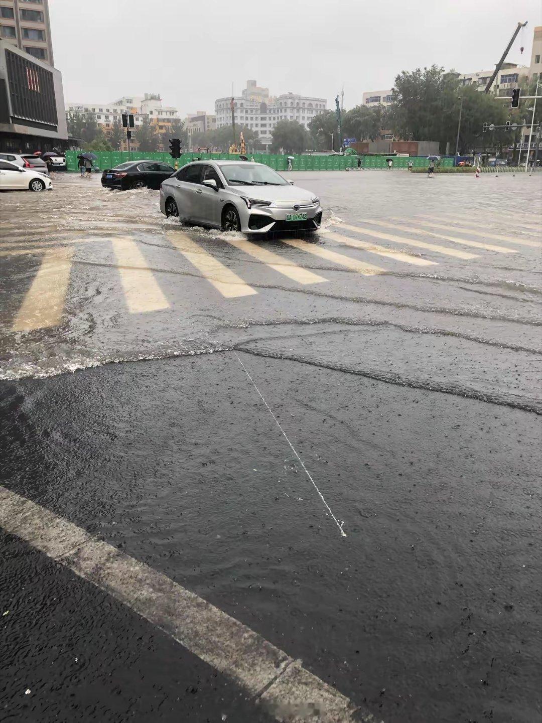 2022年7月7日小暑当天，沈阳迎来一轮极端短时强暴雨，降雨从凌晨持续至清晨，覆