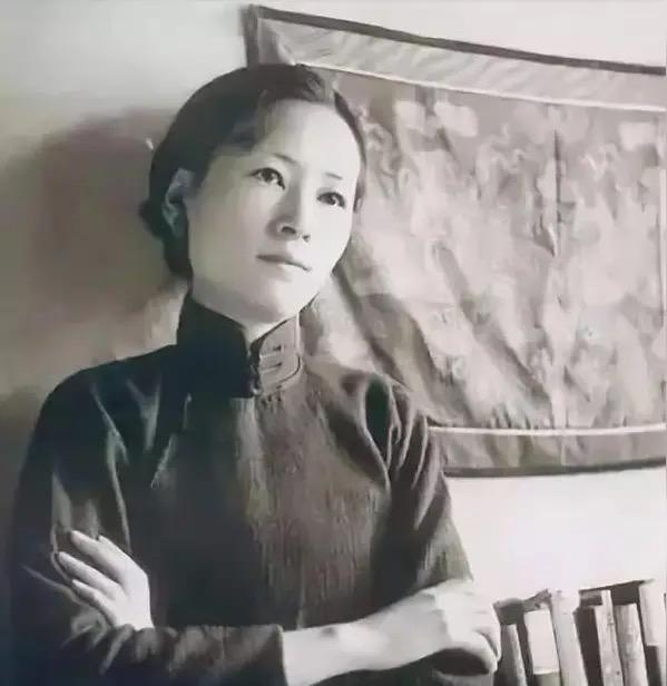 非常现实的一句话：“说金钱是罪恶，都在捞；说美女是祸水，都想要；说高处不胜寒，都