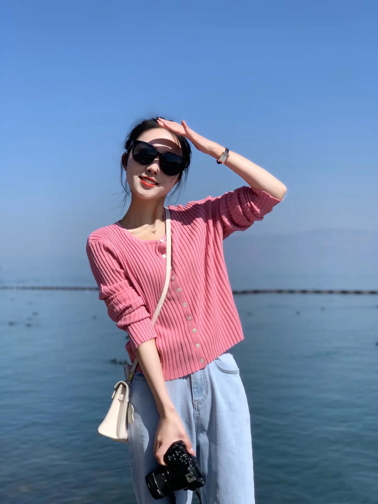 上海大龄剩女居然才90万，应该不止吧
其中不仅包括了本地户籍的女性，也包括了外地