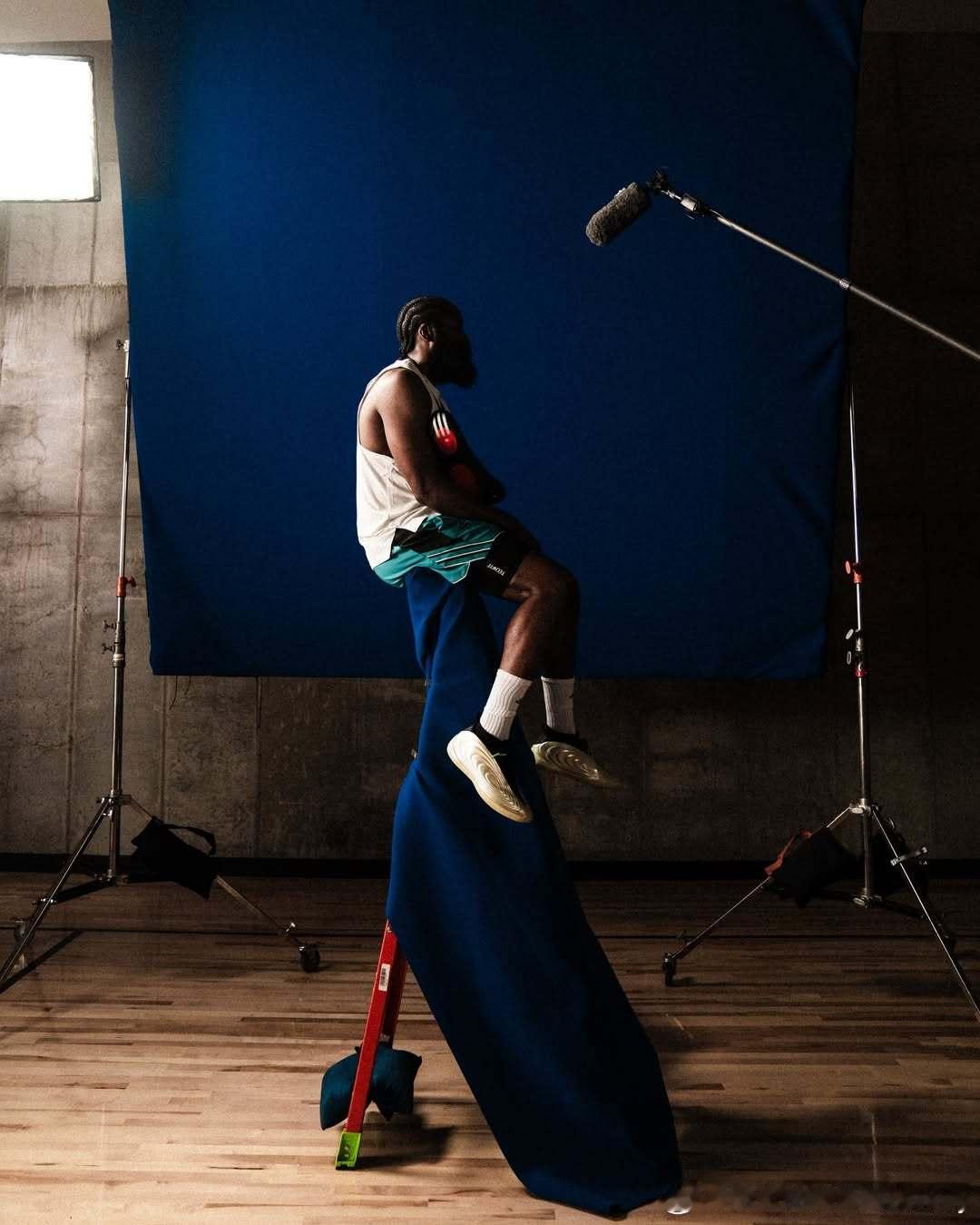 快船到周五才有比赛，大家有没有想看的某场比赛登哥的集锦发在评论区⬇️ 我能找到的