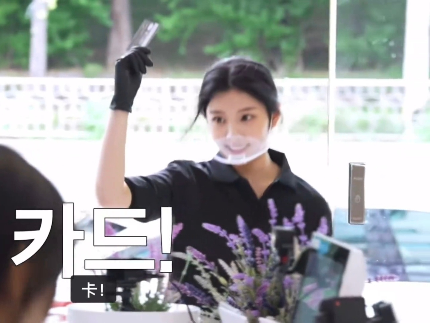 女孩儿，等我。 