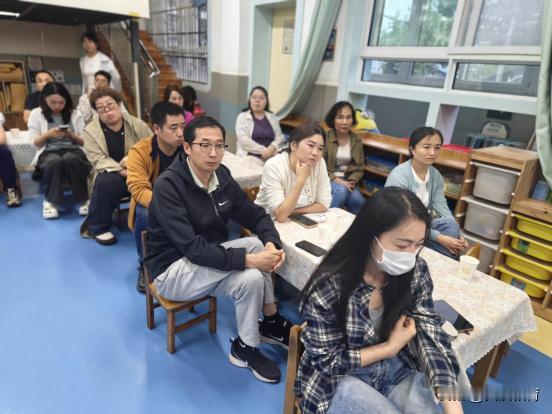 幼儿教育大家说教育近日，汉中市青年路小学组织低段骨干教师走进伞铺街幼儿园，开展精