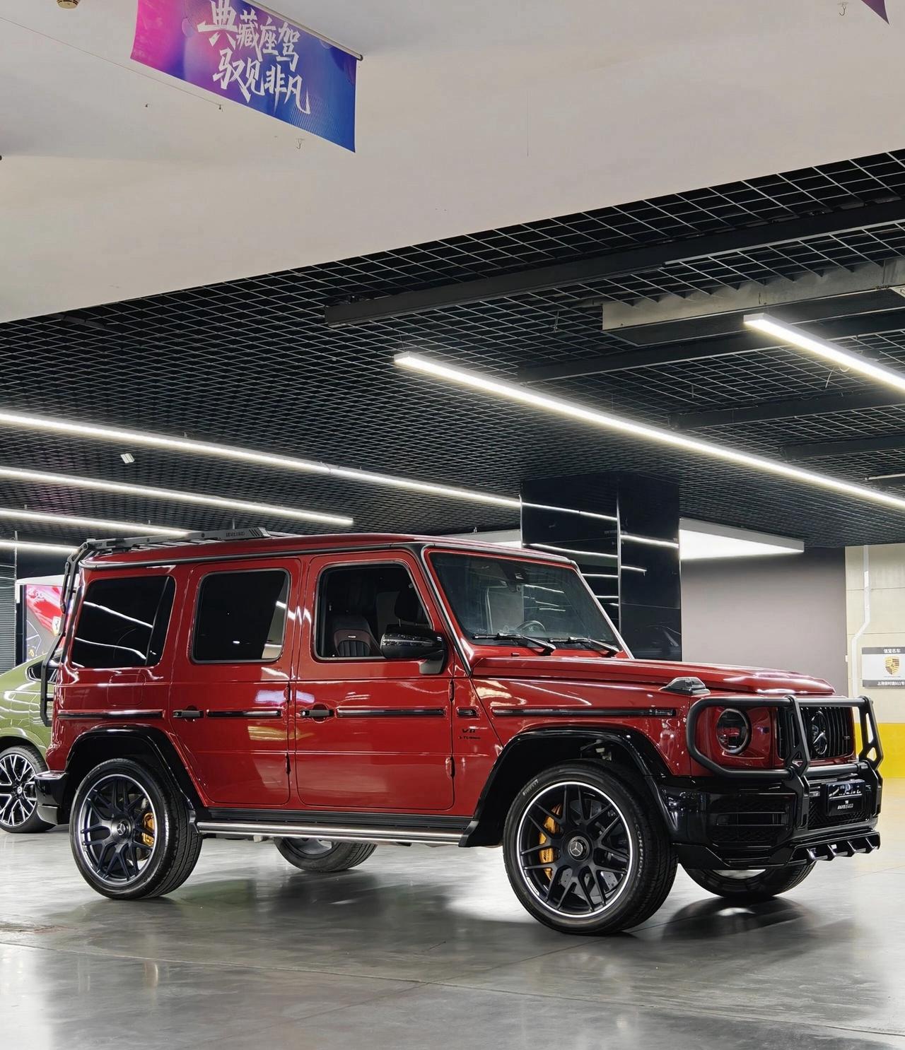 机械硬汉的温柔，红外G63专属黑红座舱     23年上牌奔驰AMG G63，搭